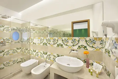 Hotel Alpha Sorrento Coast in Sant'agnello — foto 15