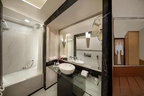 Savoy Suites Hotel Apartments in Dubai — foto 6