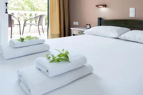 Eriva Hotel in Αχαράβη — foto 8