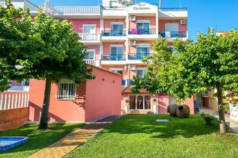 Thalassies Nouveau in Λιμενάρια — foto 25