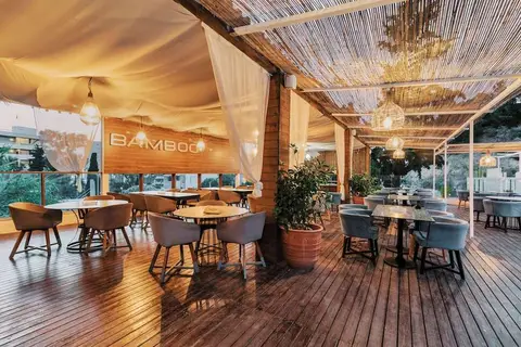 Bamboo Suites in Bamboo Suites Restaurant, foto 9