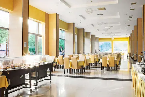 Vile Oliva Petrovac in Petrovac centar — foto 6