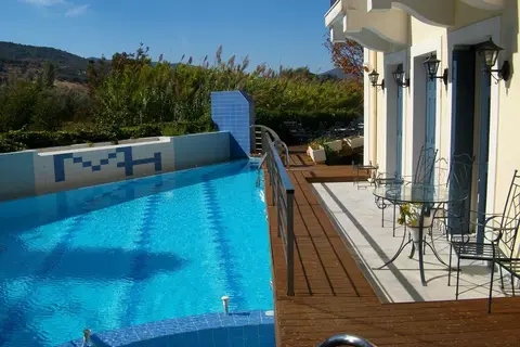 Michaelia Hotel in Πέτρα — foto 2