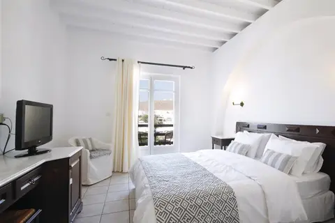 Pelican Bay Hotel in Πλατύς Γιαλός — foto 12