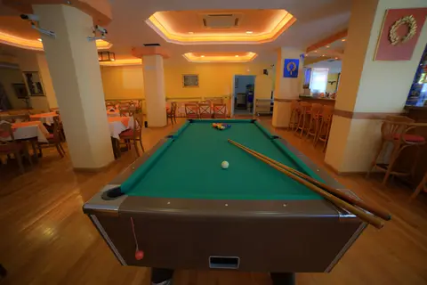 Louvre Hotel in Γουβιά — foto 11