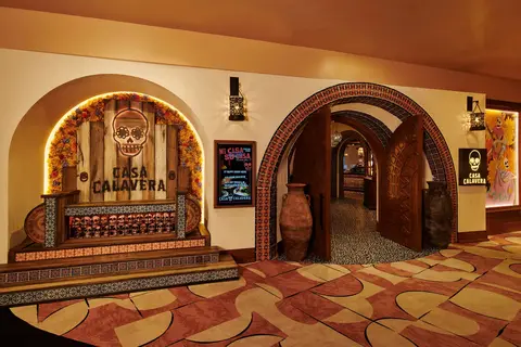 Virgin Hotels Las Vegas Curio Collection by Hilton in Paradise — foto 13