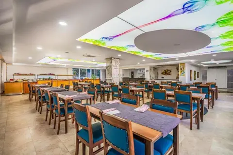 Arsi Blue Beach in Alanya — foto 15