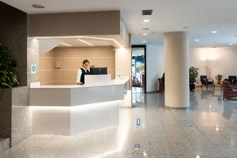 Aparthotel Campus in Oviedo — foto 3