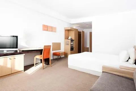 Novotel Sevilla in Sevilla — foto 17