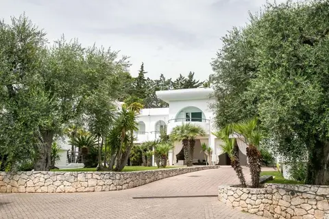 Hotel Baia dei Faraglioni in Mattinata — foto 2