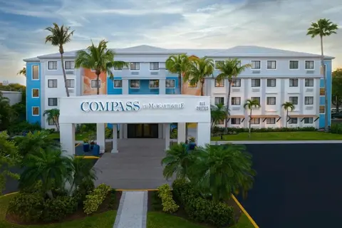 Compass Hotel by Margaritaville Naples in Napels
