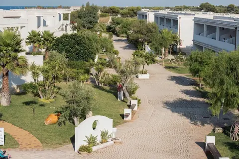 Torre Guaceto Greenblu Resort in Carovigno — foto 24