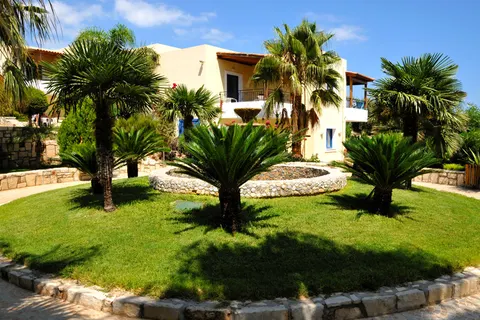 Sylvia in Chersonisos Municipal Unit — foto 11