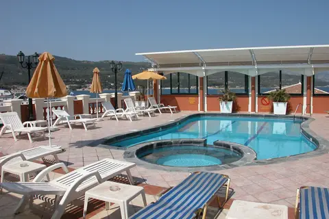 Samos City Hotel in Samos — foto 12