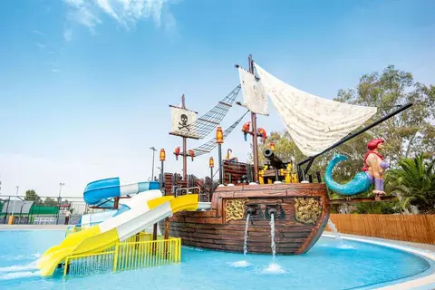 Caravia Beach Hotel in Μαρμάρι — foto 12
