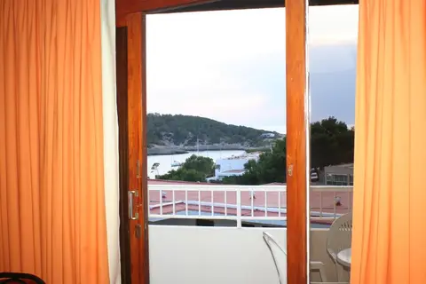 Apartamentos del Rey in Sant Joan de Labritja — foto 26