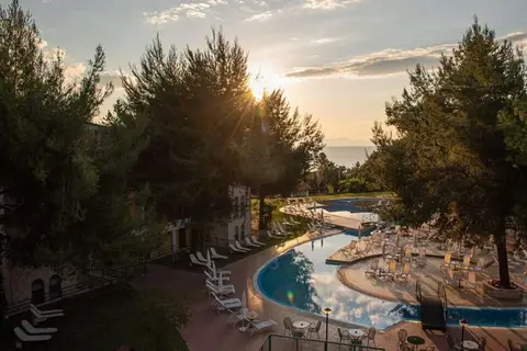 Hotel Lesse in Pallini Municipal Unit, foto 9