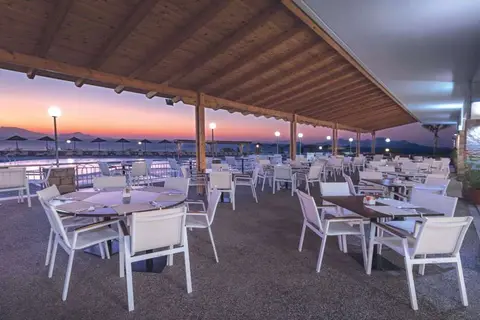 Grand Blue Beach Hotel in Grand Blue Beach Hotel, foto 10