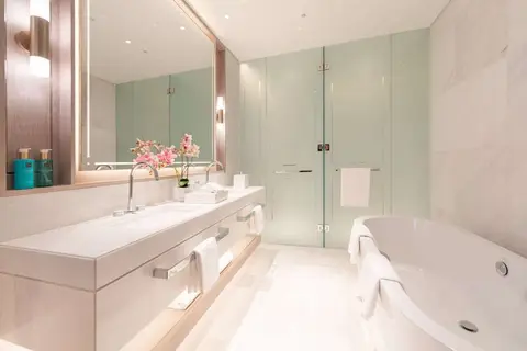 FIVE Luxe JBR in Five JBR — foto 26