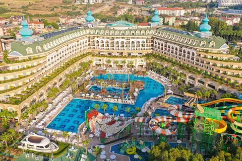 Crystal Sunset Luxury Resort & Spa in Manavgat