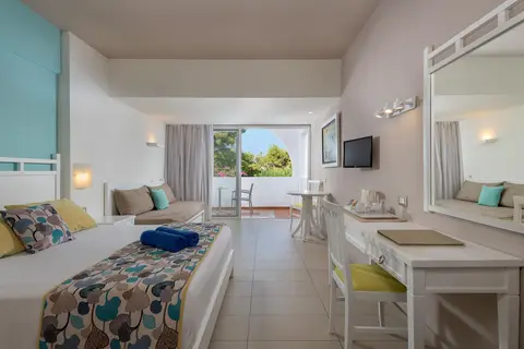 Porto Angeli Beach Resort in Αρχάγγελος — foto 29