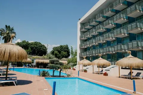 Sol Port Cambrils in Calafell — foto 8