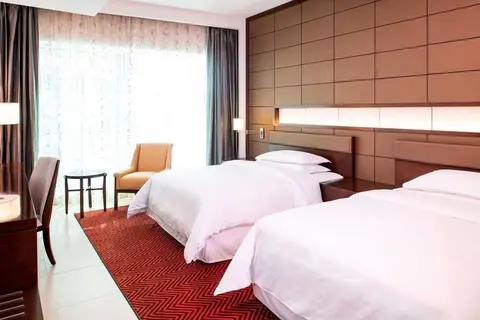 Four Points by Sheraton Sharjah in Dubai — foto 4