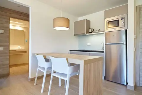 Sol Bahia Ibiza Suites in Sant Antoni de Portmany — foto 11