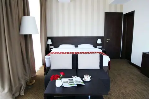 Citrus Hotel Tbilisi in Tbilisi — foto 13
