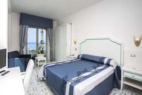 Hotel Ferretti in Diamante — foto 8