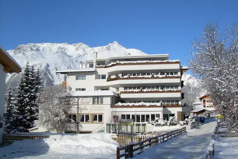 Hotel Alpen Comfort Hotel Central in Nauders