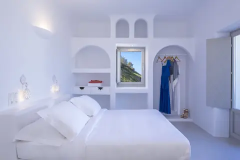 Skyfall Suites in Pyrgos — foto 6