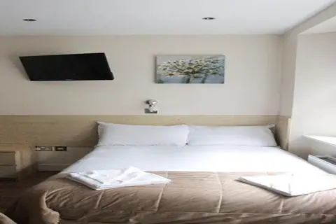 Tony's House in Londen, foto 12