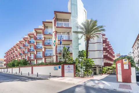 Alua Sun Lago Rojo in Torremolinos — foto 10