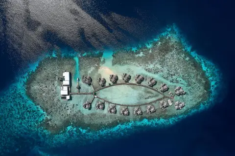 The Halcyon Private Isles Maldives, Autograph Collection in ގާފަރު Gaafaru — foto 12