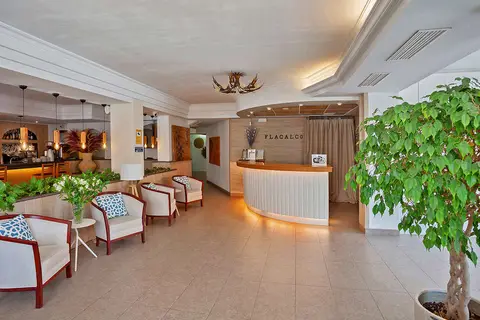 Petit Garden Hotel by Flacalco in Cala Ratjada — foto 7