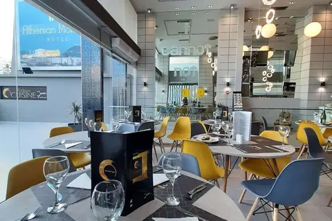 Athenian Montaza Hotel in Καλλιθέα — foto 9
