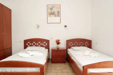 Ekavi Apartments in Agia Marina — foto 9