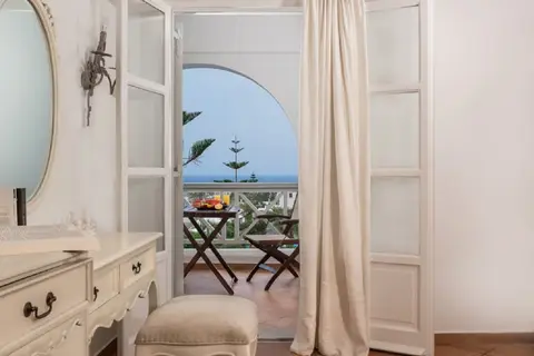 Smy Mediterranean White Santorini in Δημοτική Ενότητα Τιθορέας — foto 7