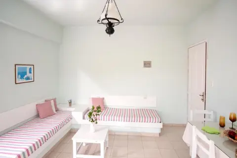 Alexandra Apartments in Δημοτική Ενότητα Μαλίων — foto 21