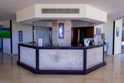 Blend Elphistone Resort in Sea Secrets Divers — foto 26