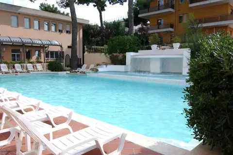 Milano and Helvetia in Riccione, foto 2