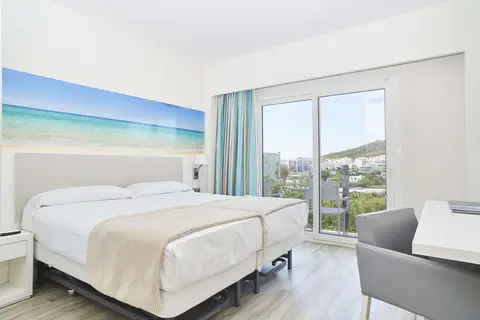 Invisa Hotel Es Pla in Sant Antoni de Portmany — foto 20