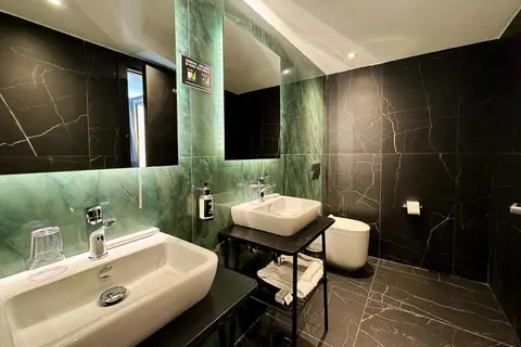SO City Hotel in San Ġiljan — foto 21