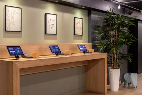 Zedwell Tottenham Court Road in Londen, foto 6