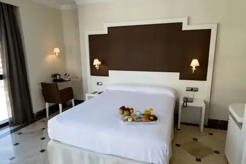 Hotel Cadiz Plaza in Cádiz — foto 4