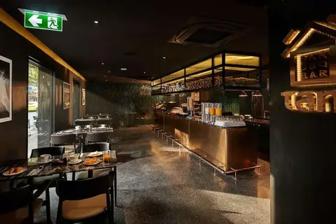 The Gravitique Hotel Khaosan in Bangkok — foto 4