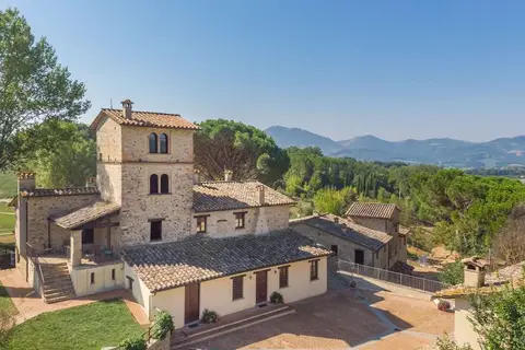 Agriturismo Borgo Pulciano in Montone, foto 2