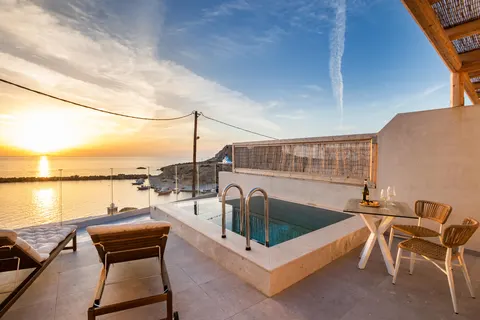 Almyra boutique suites in Karpathos Municipal Unit — foto 7