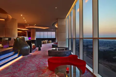 V Hotel Dubai Curio Collection by Hilton in دبي — foto 10